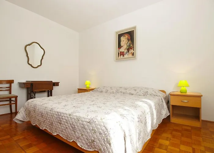 Slavica 2010 Appartamento Pola